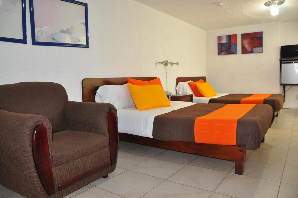 Hotel Santa Lucia Del Bosque San Luis Potosí Exterior foto